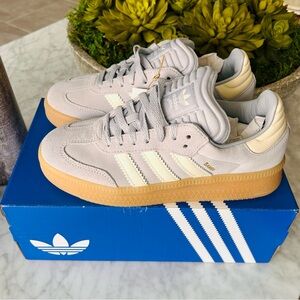NIB - Adidas Originals Samba XLG Junior